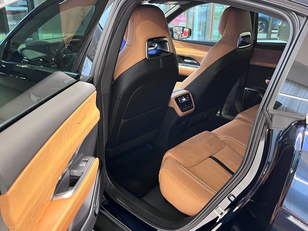 Mazda 6e