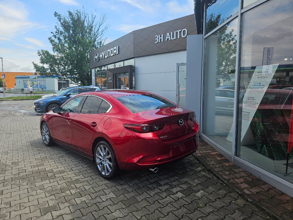 Mazda 3