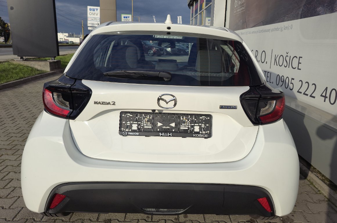 Mazda 2 Hybrid