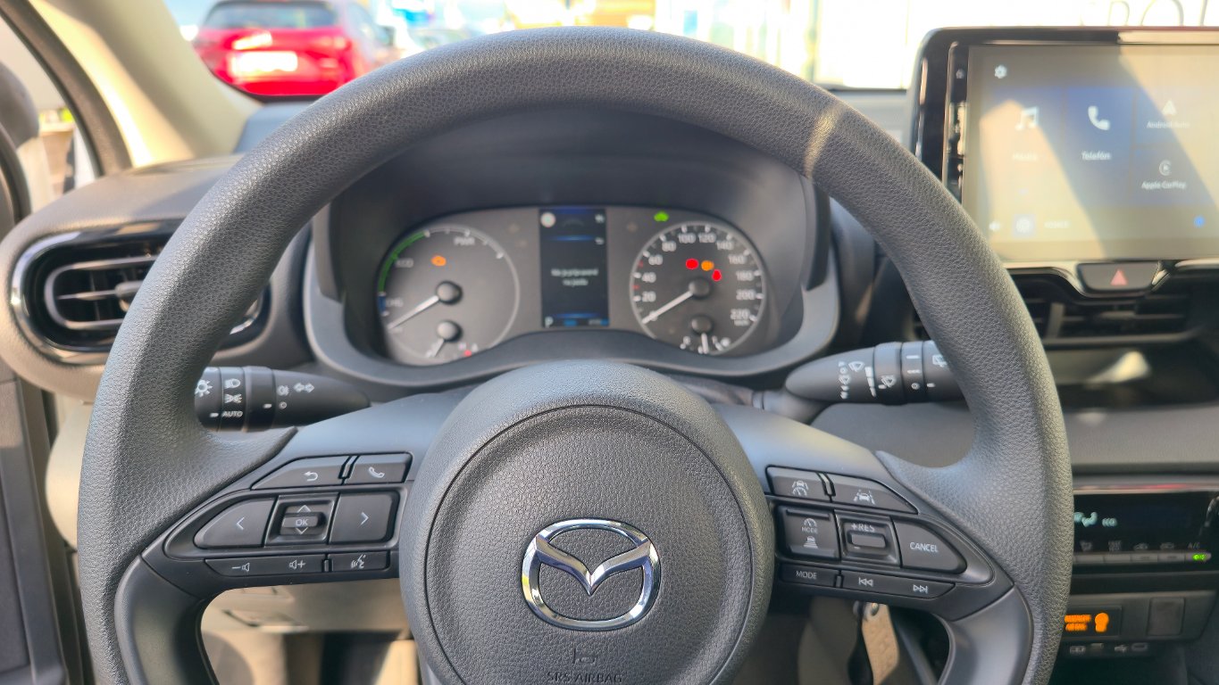 Mazda 2 Hybrid
