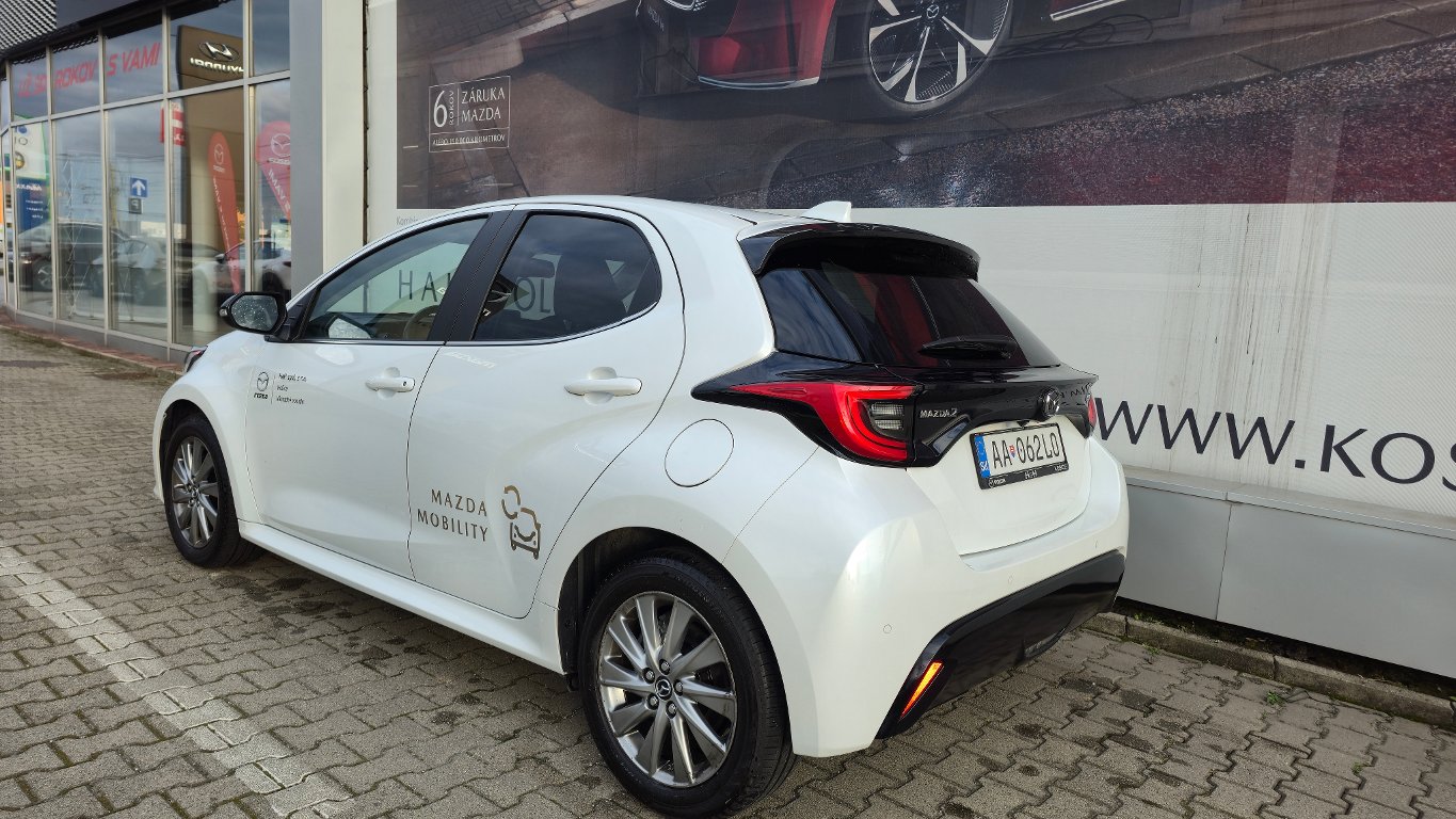 Mazda 2 Hybrid