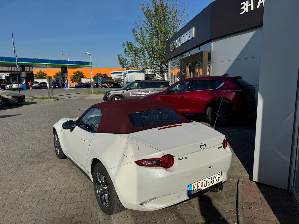 Mazda MX-5
