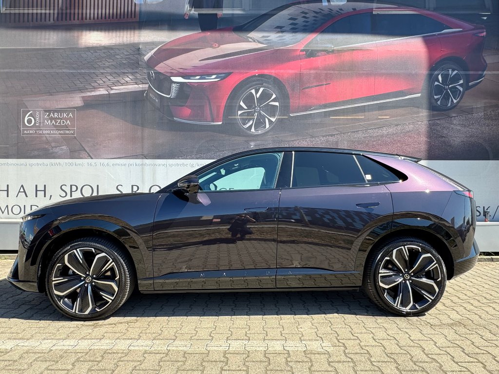 Mazda CX-6e