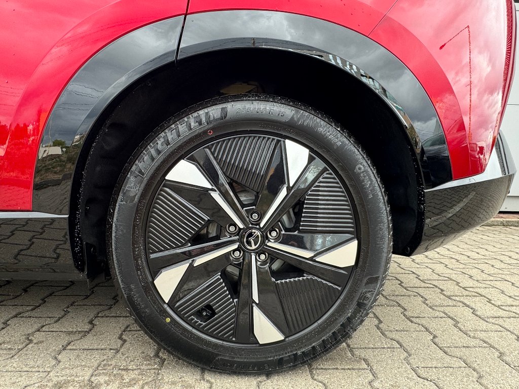 Mazda CX-6e