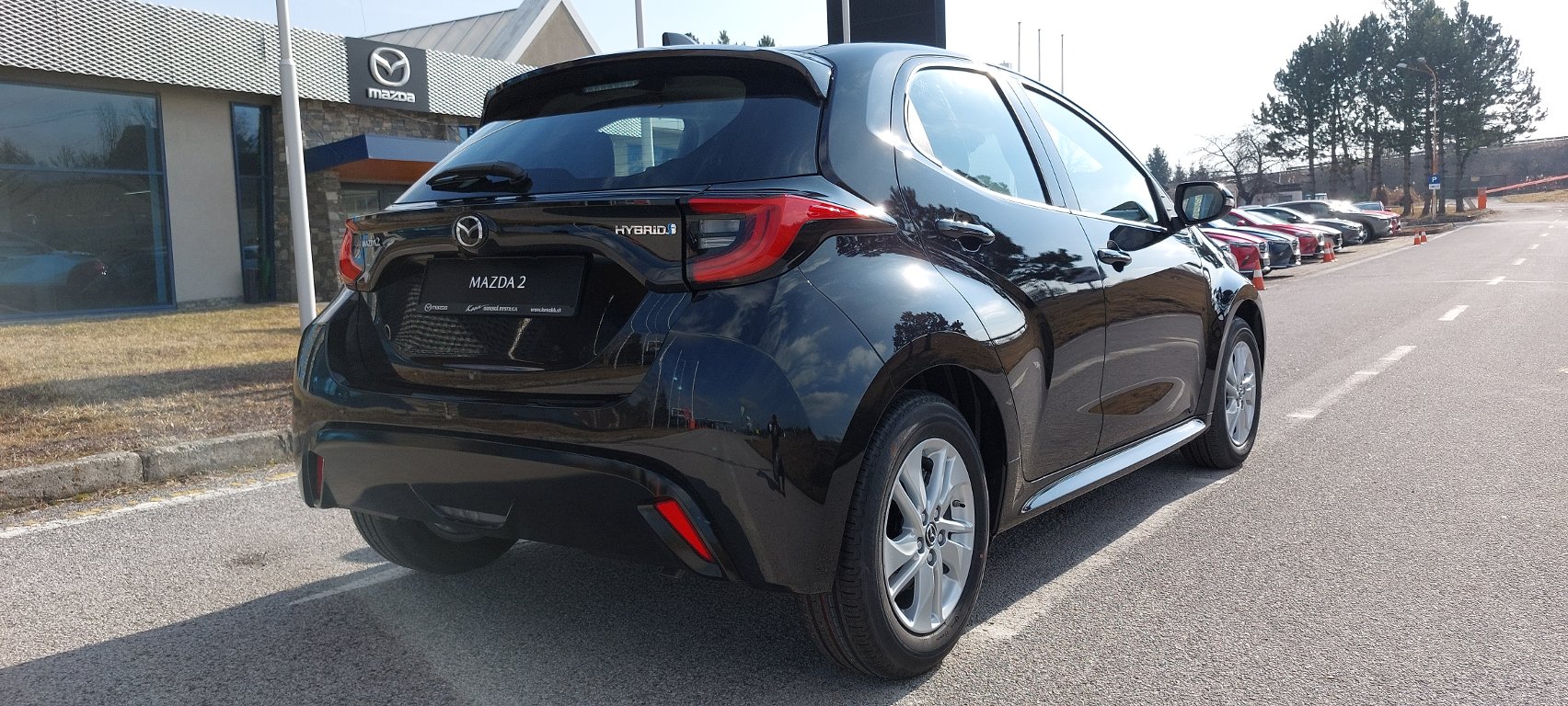 Mazda 2 Hybrid