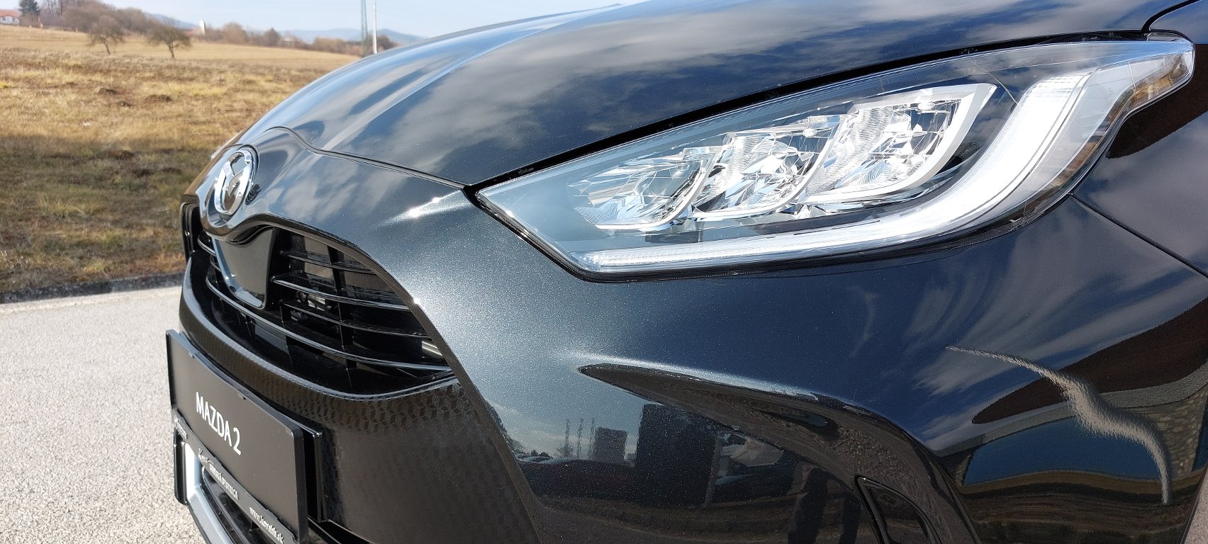 Mazda 2 Hybrid