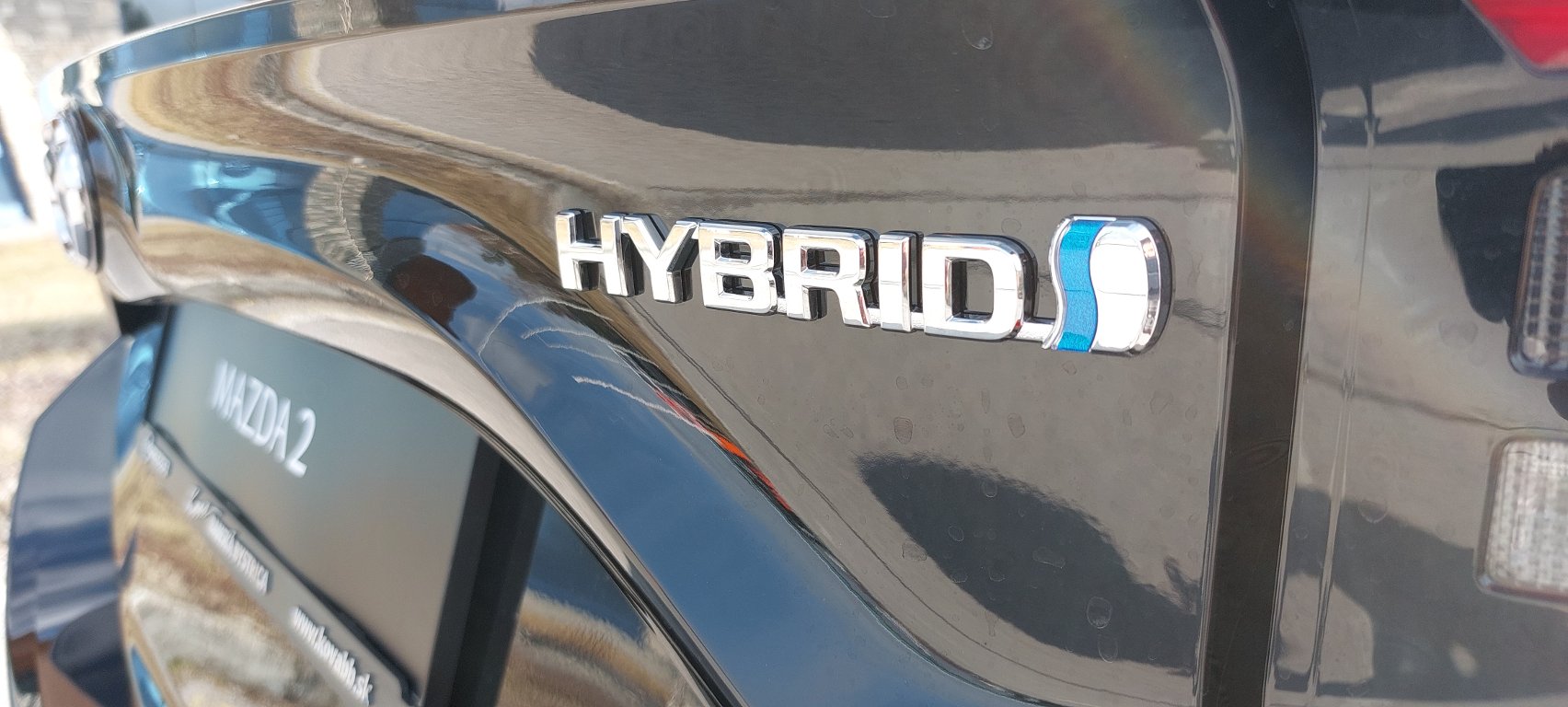Mazda 2 Hybrid