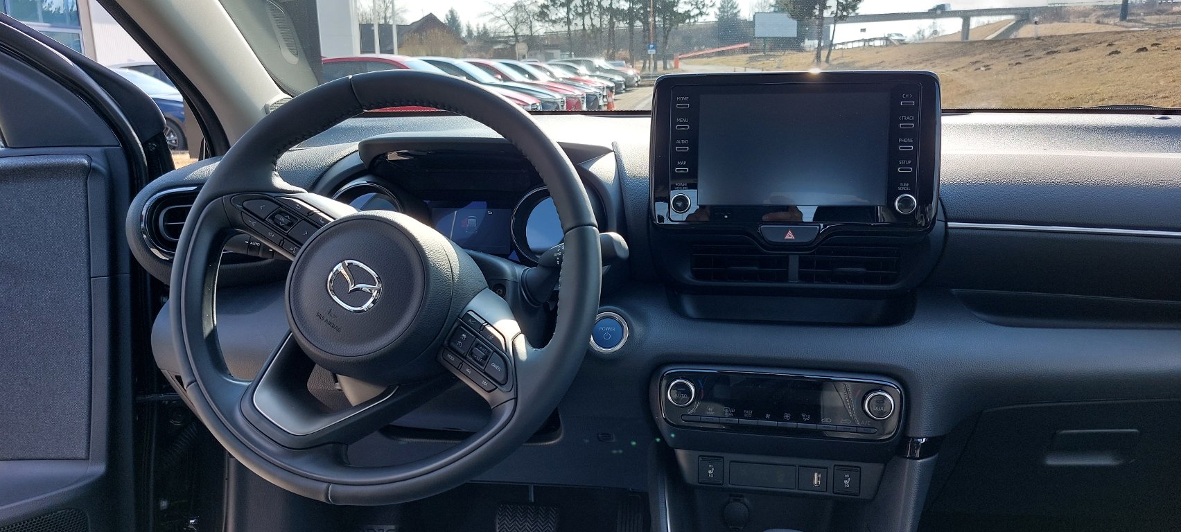 Mazda 2 Hybrid