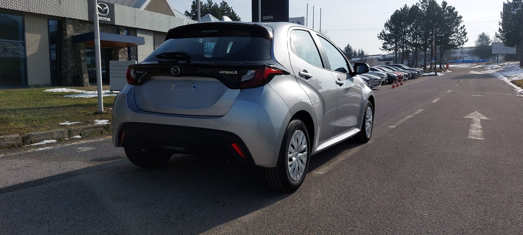 Mazda 2 Hybrid