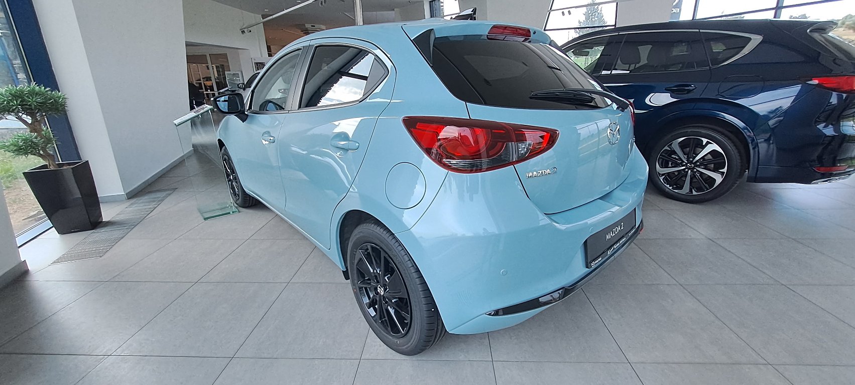 Mazda 2