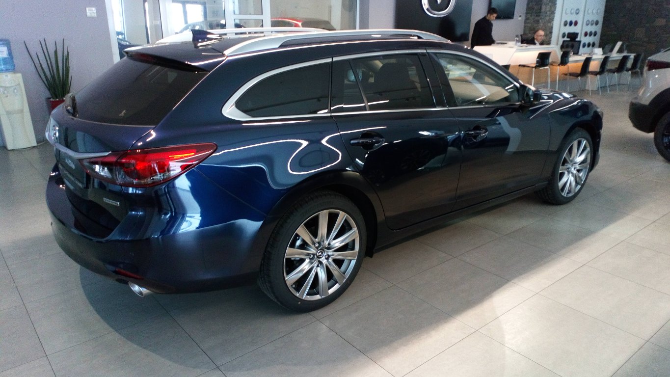 Mazda 6