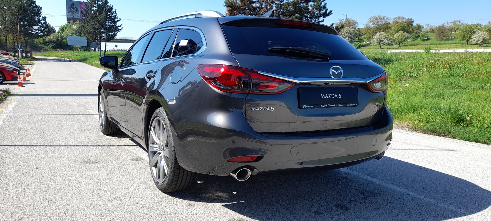 Mazda 6