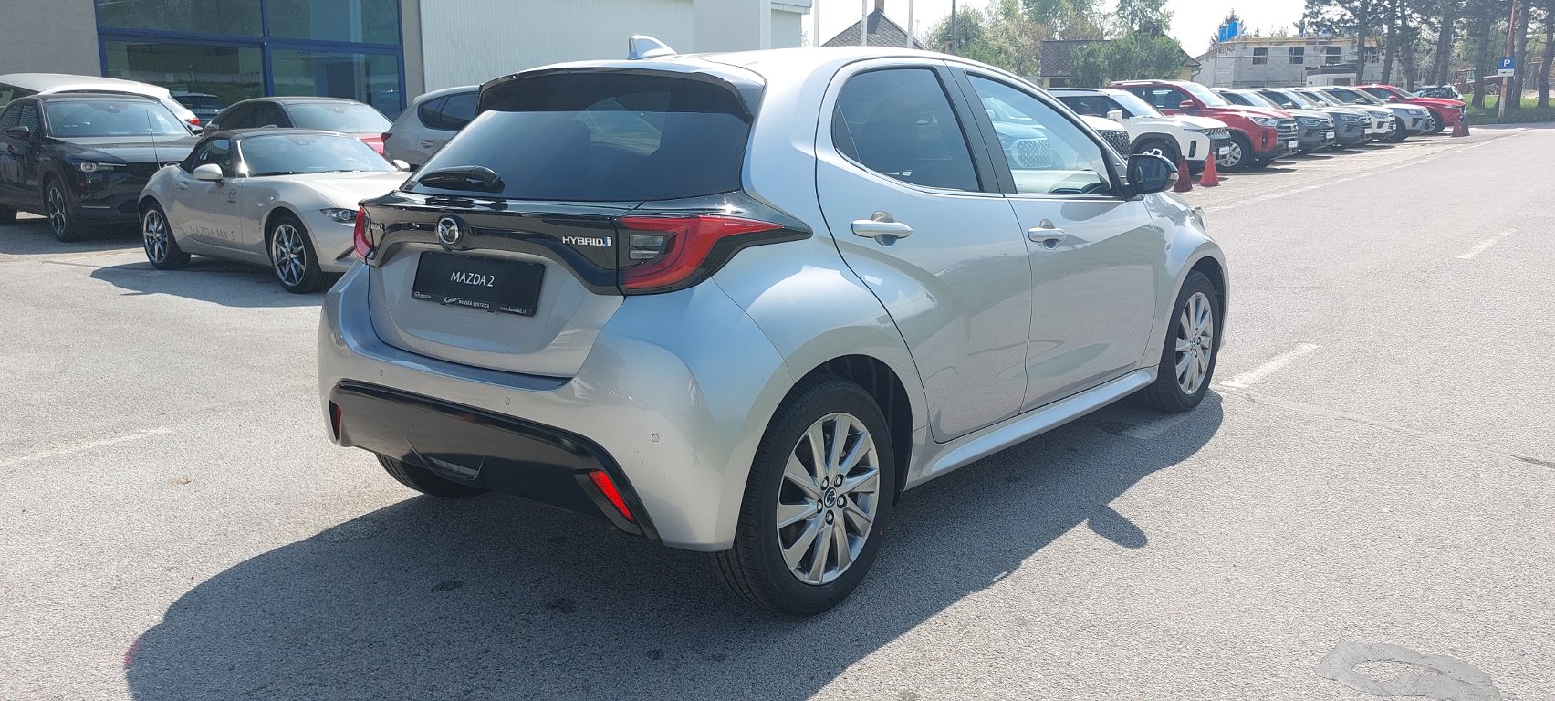 Mazda 2 Hybrid