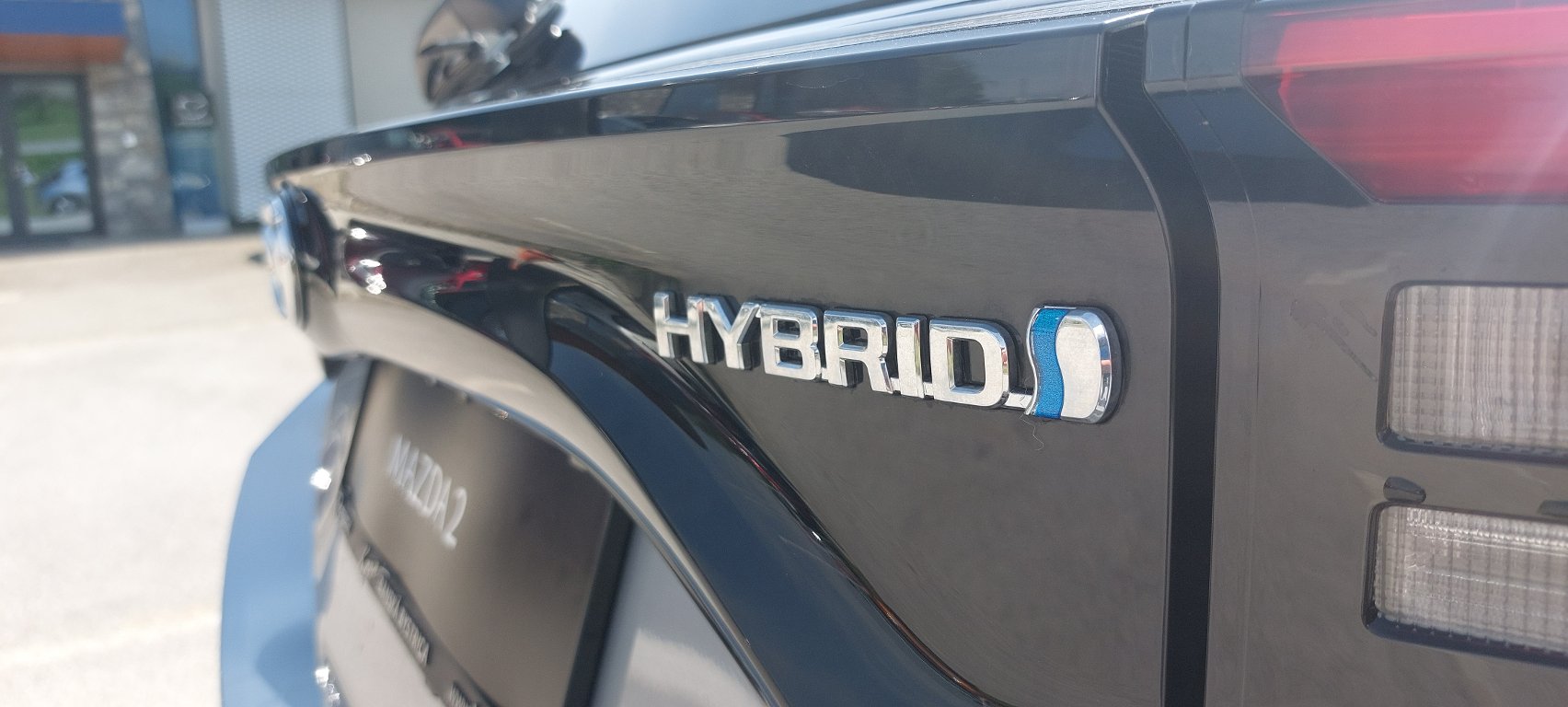 Mazda 2 Hybrid