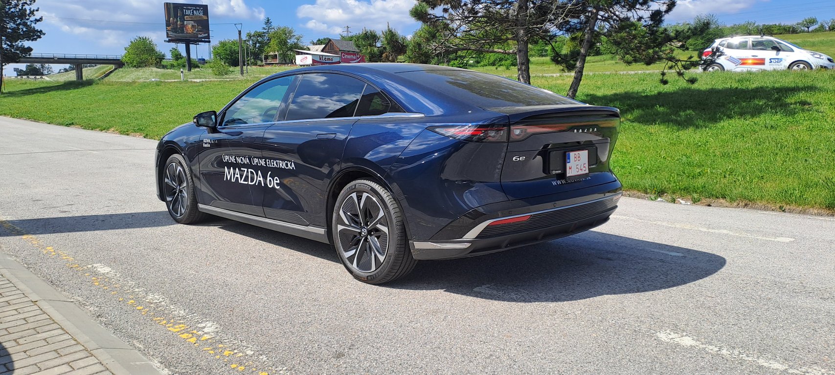 Mazda 6e