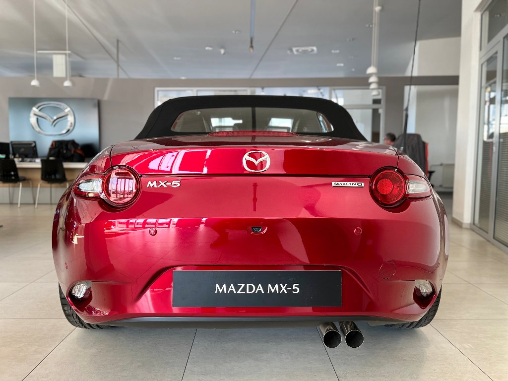 Mazda MX-5