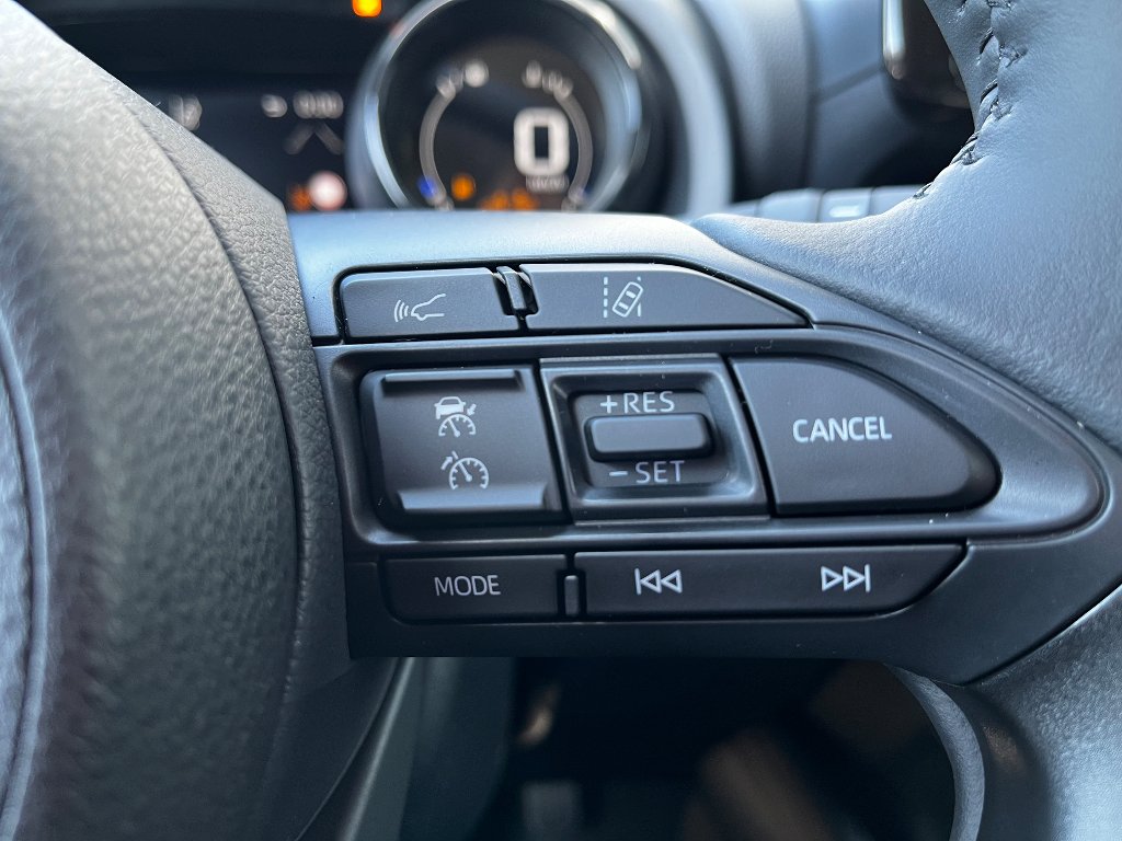 Mazda 2 Hybrid