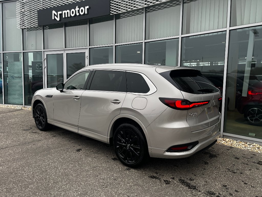 Mazda CX-80