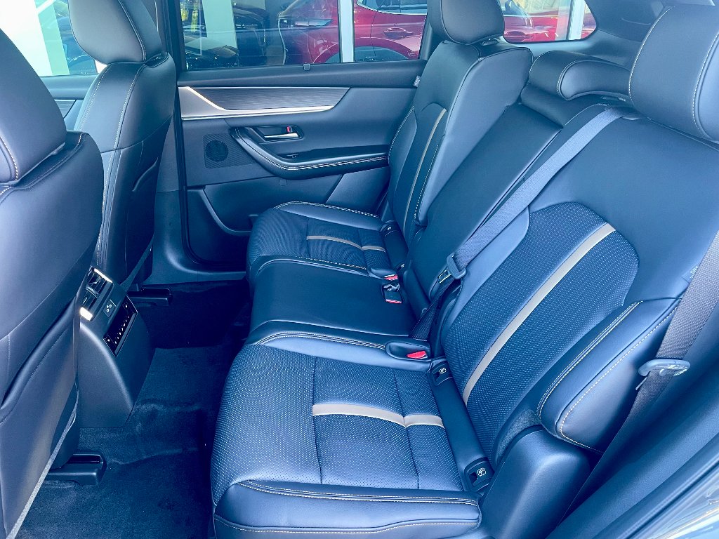 Mazda CX-80