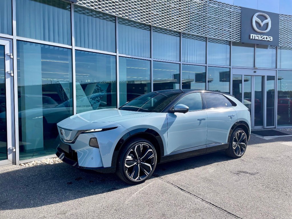 Mazda CX-6e