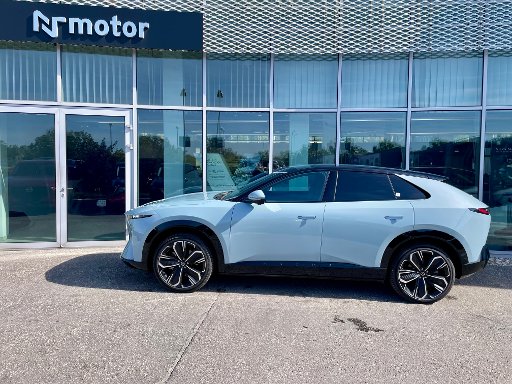 Mazda CX-6e