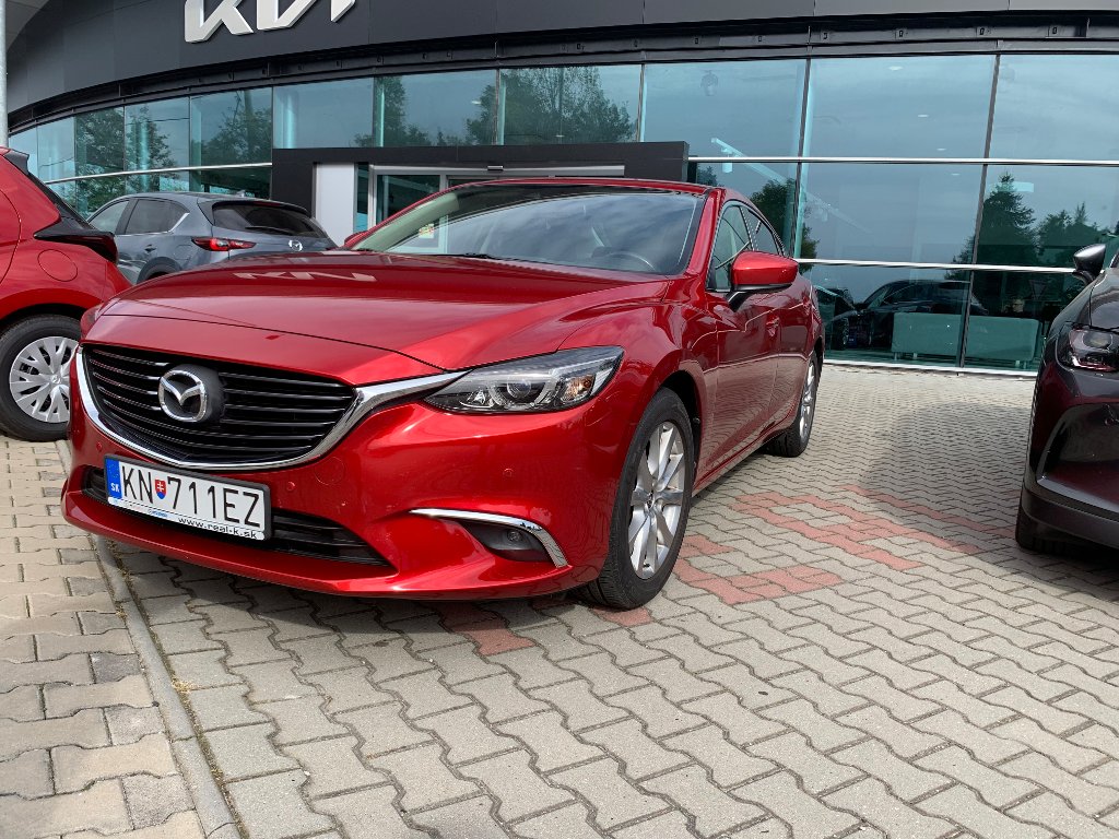 Mazda 6