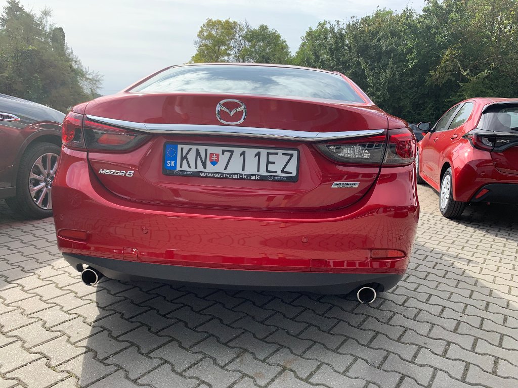 Mazda 6