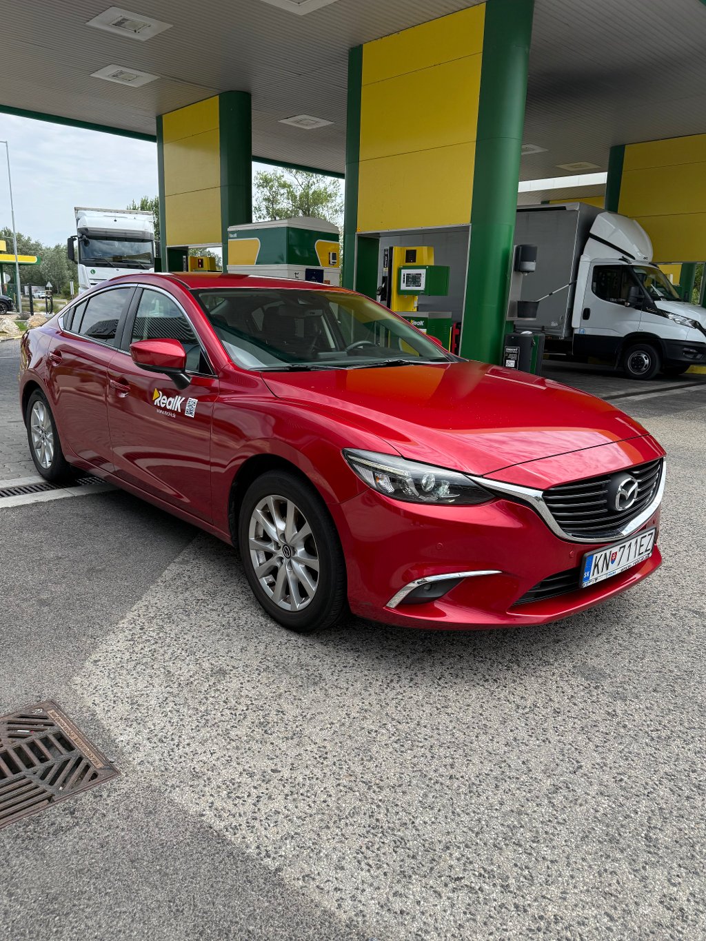 Mazda 6