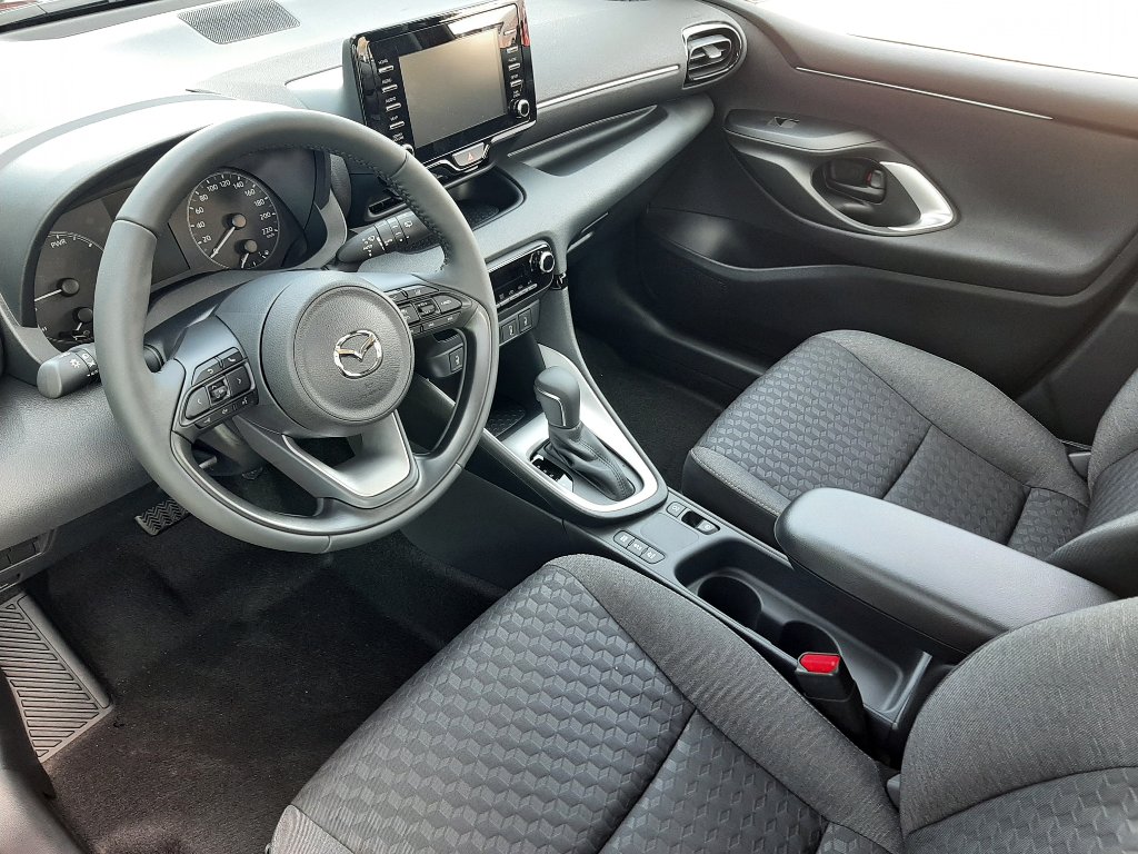 Mazda 2 Hybrid