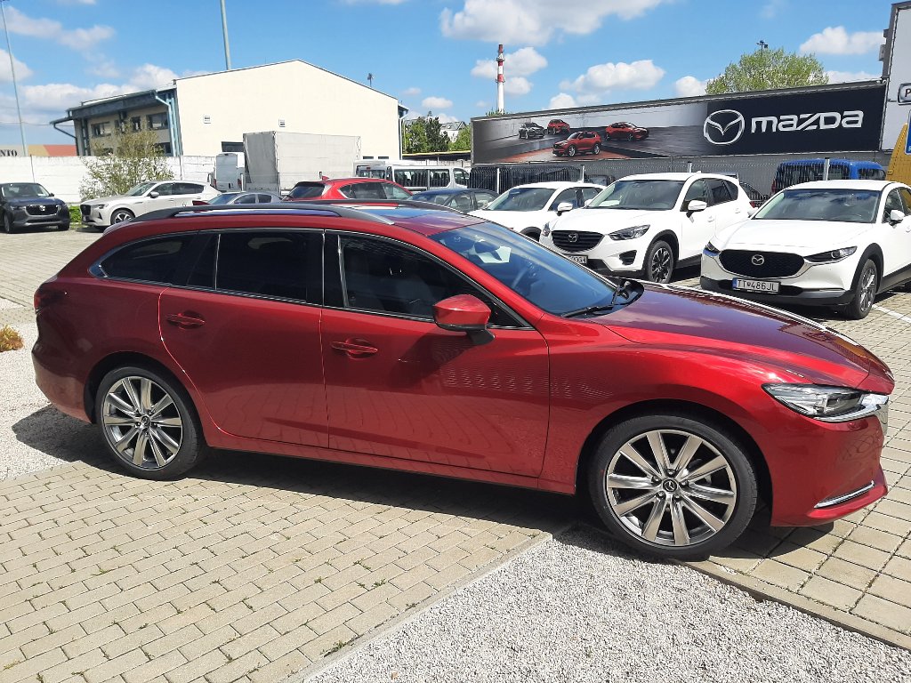 Mazda 6