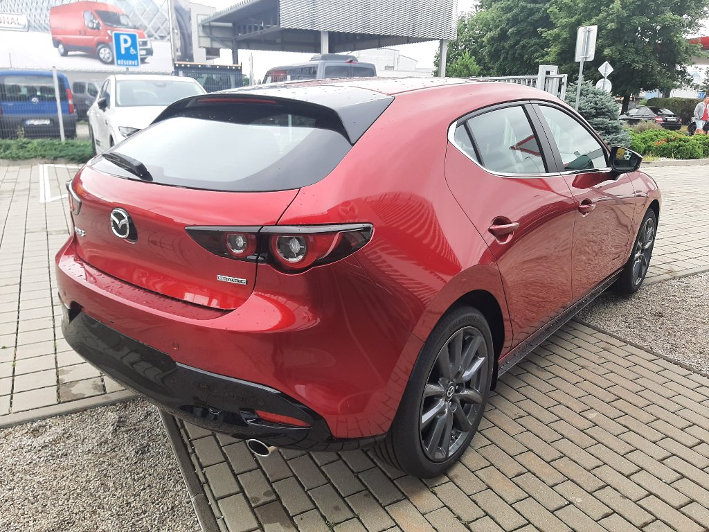 Mazda 3