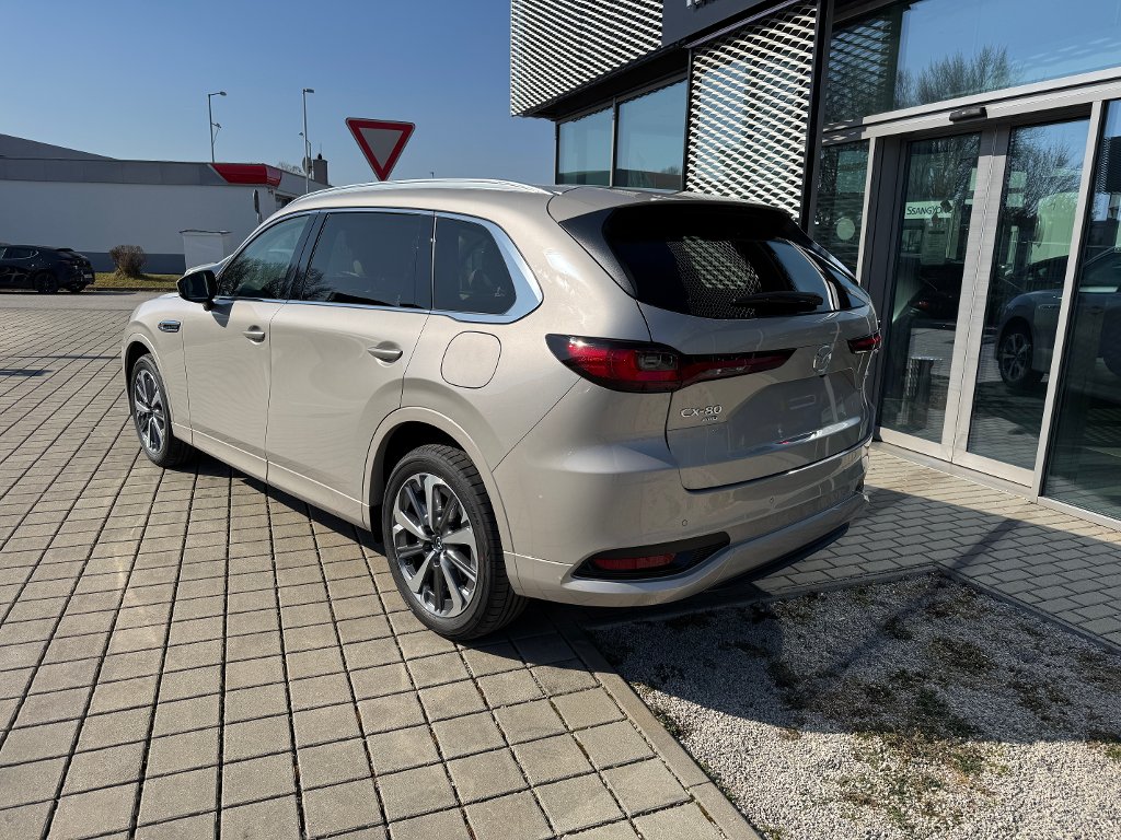 Mazda CX-80