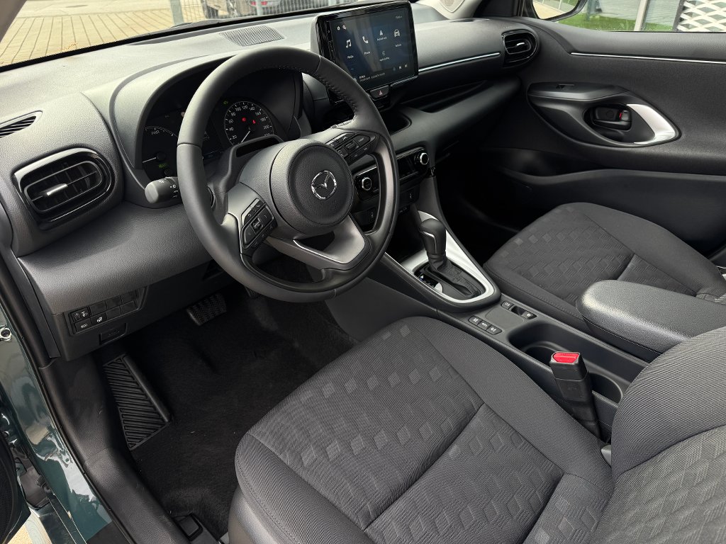 Mazda 2 Hybrid