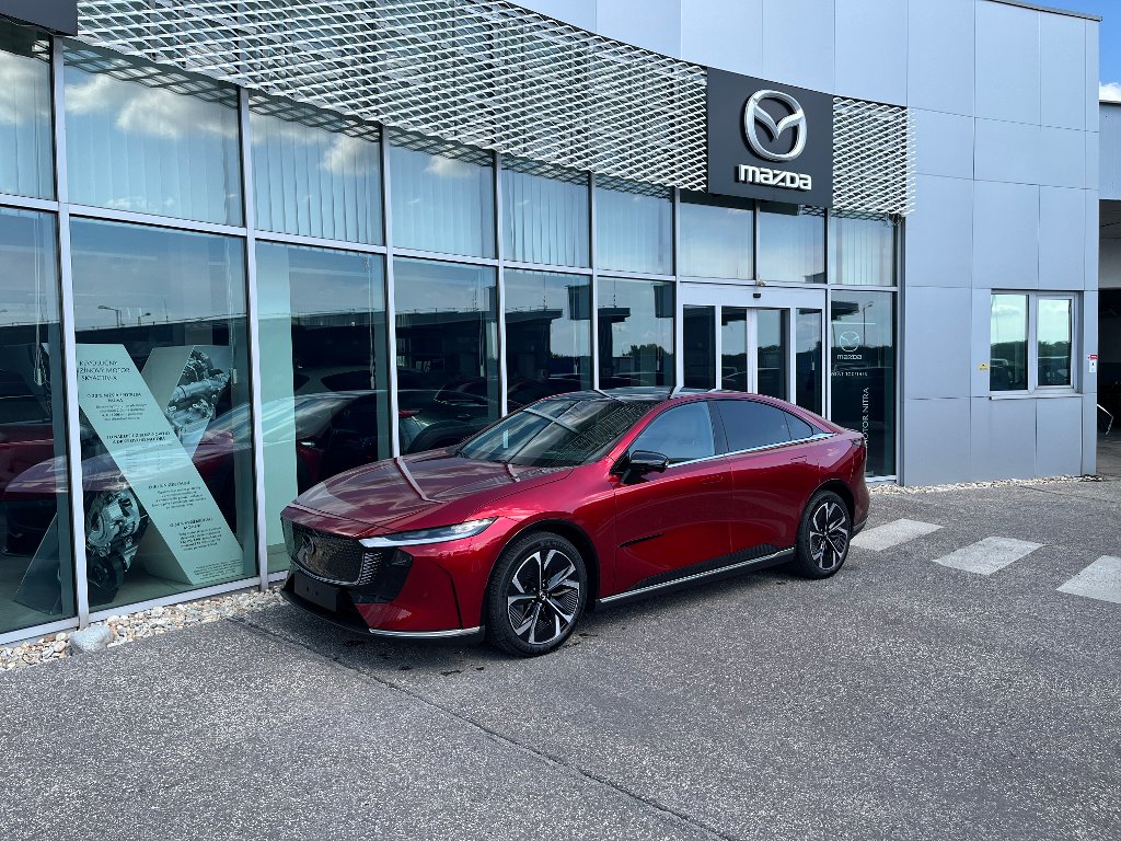 Mazda 6e