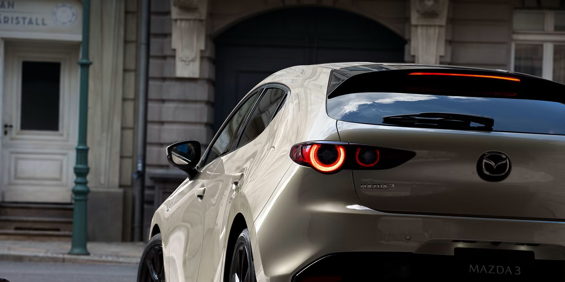 Mazda2